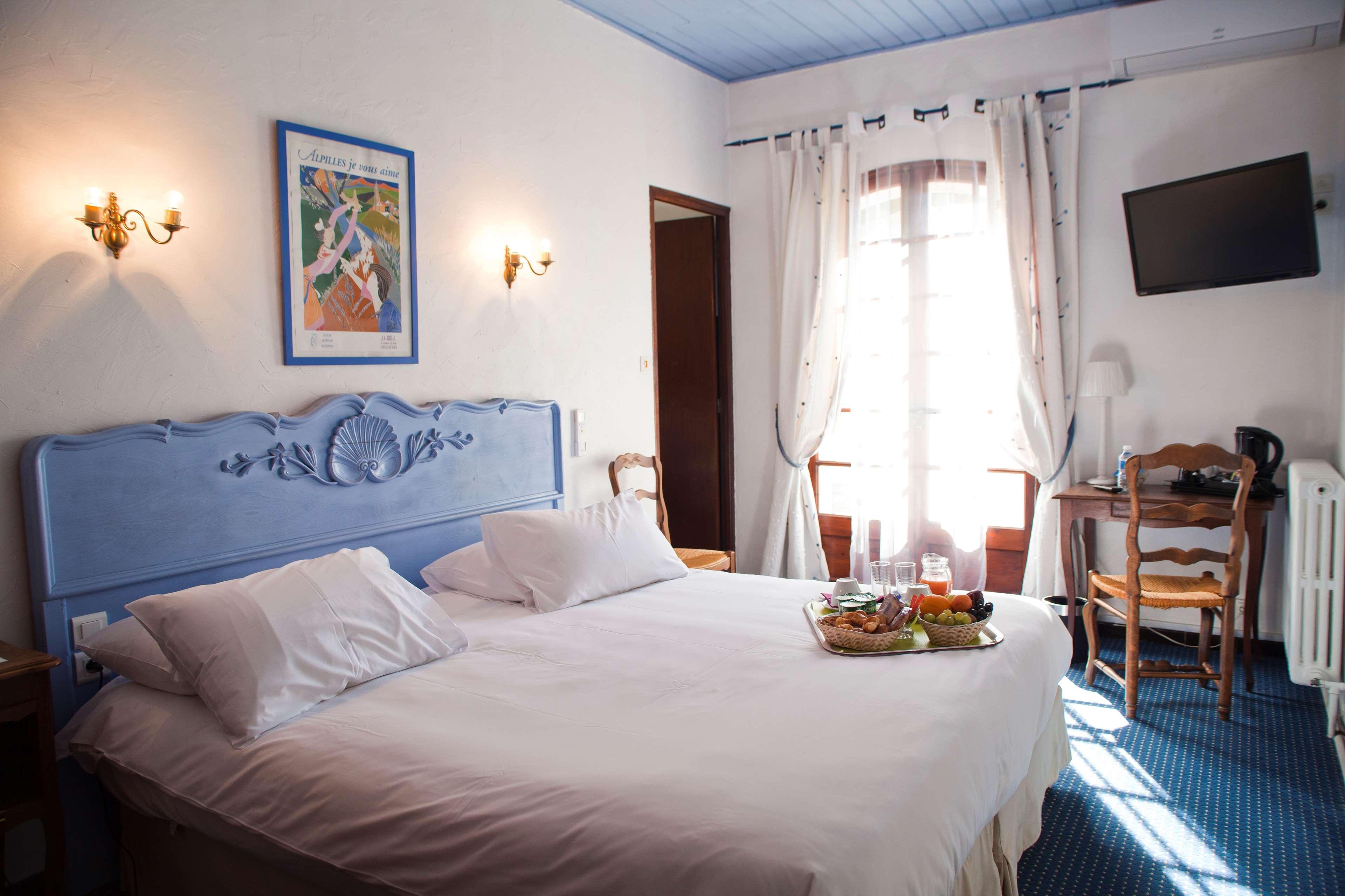 Best Western Le Val Majour Fontvieille Kültér fotó