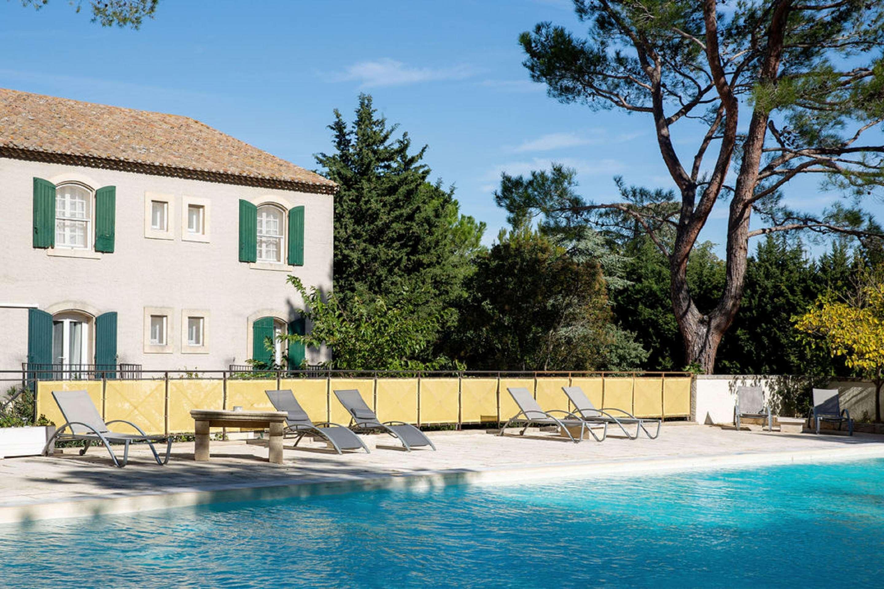 Best Western Le Val Majour Fontvieille Kültér fotó